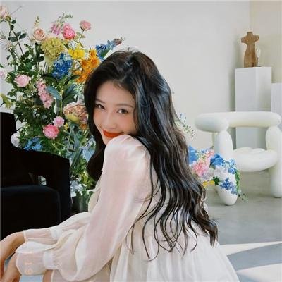 美人无泪